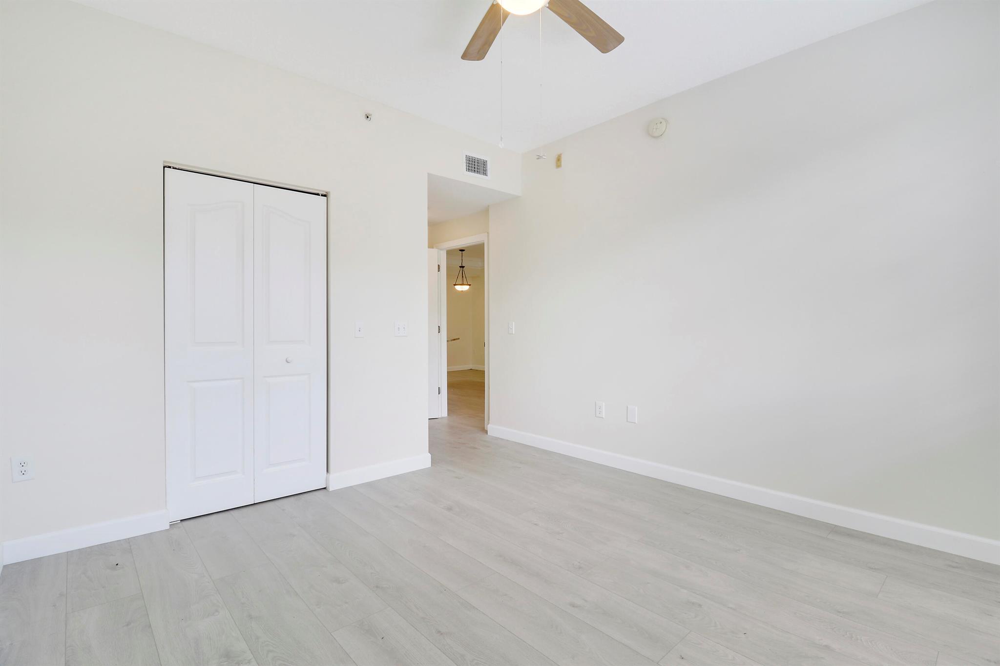 6305 Myrtlewood Circle W