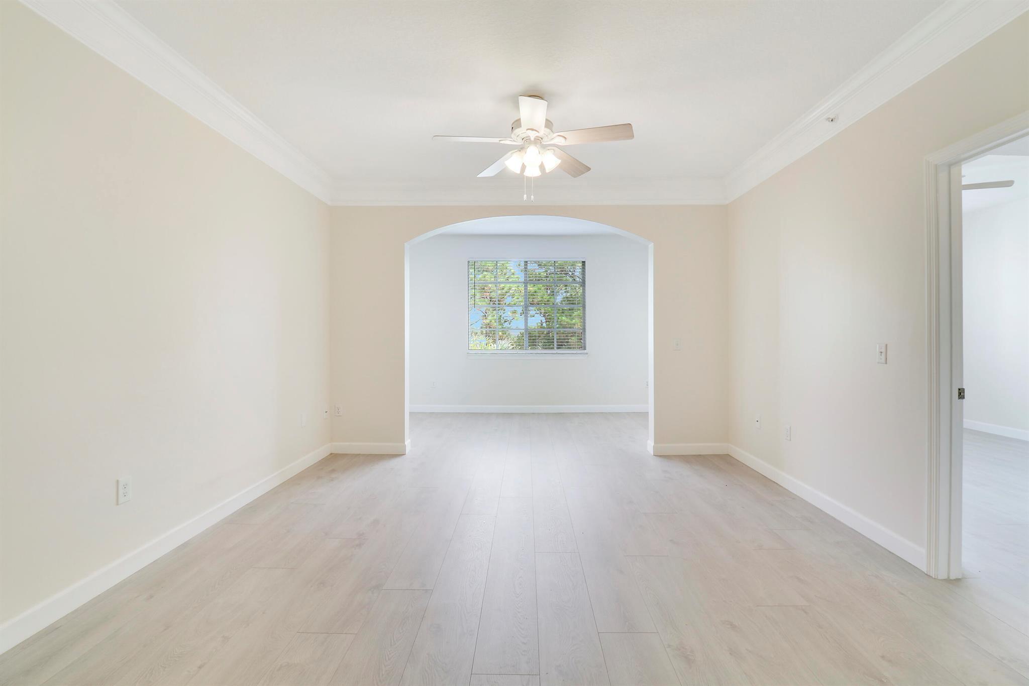 6305 Myrtlewood Circle W