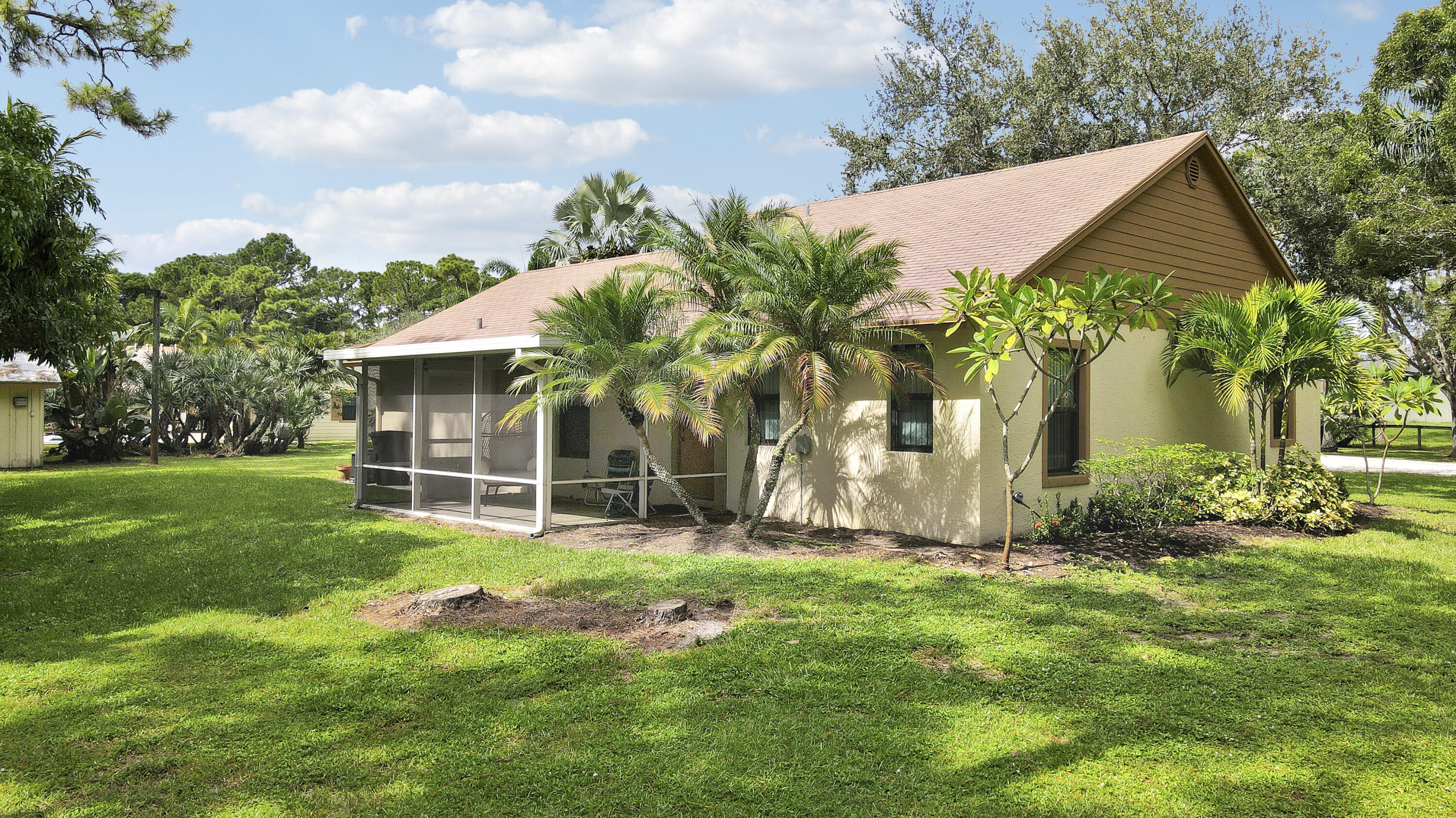 12818 Old Indiantown Road
