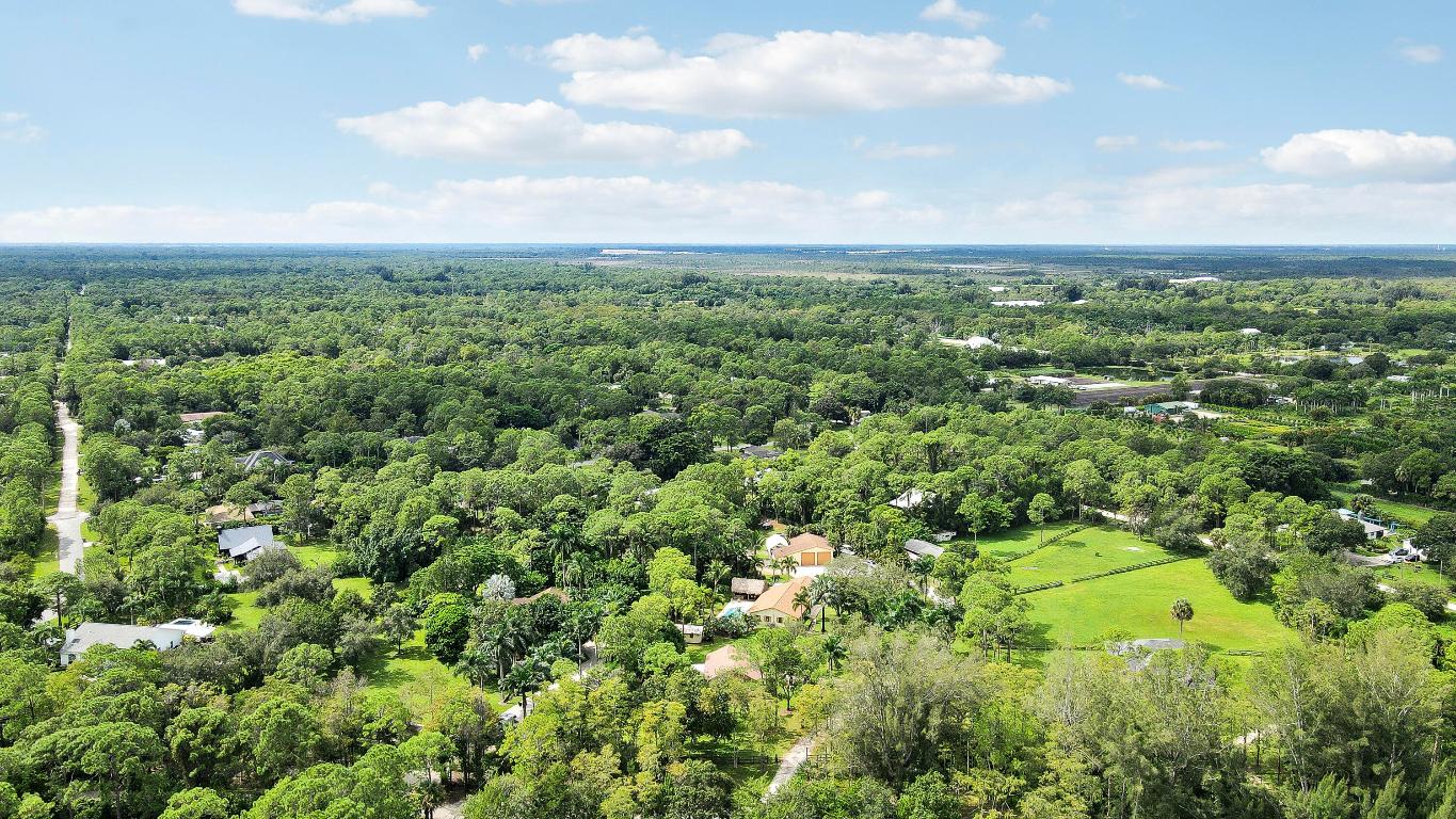 12818 Old Indiantown Road