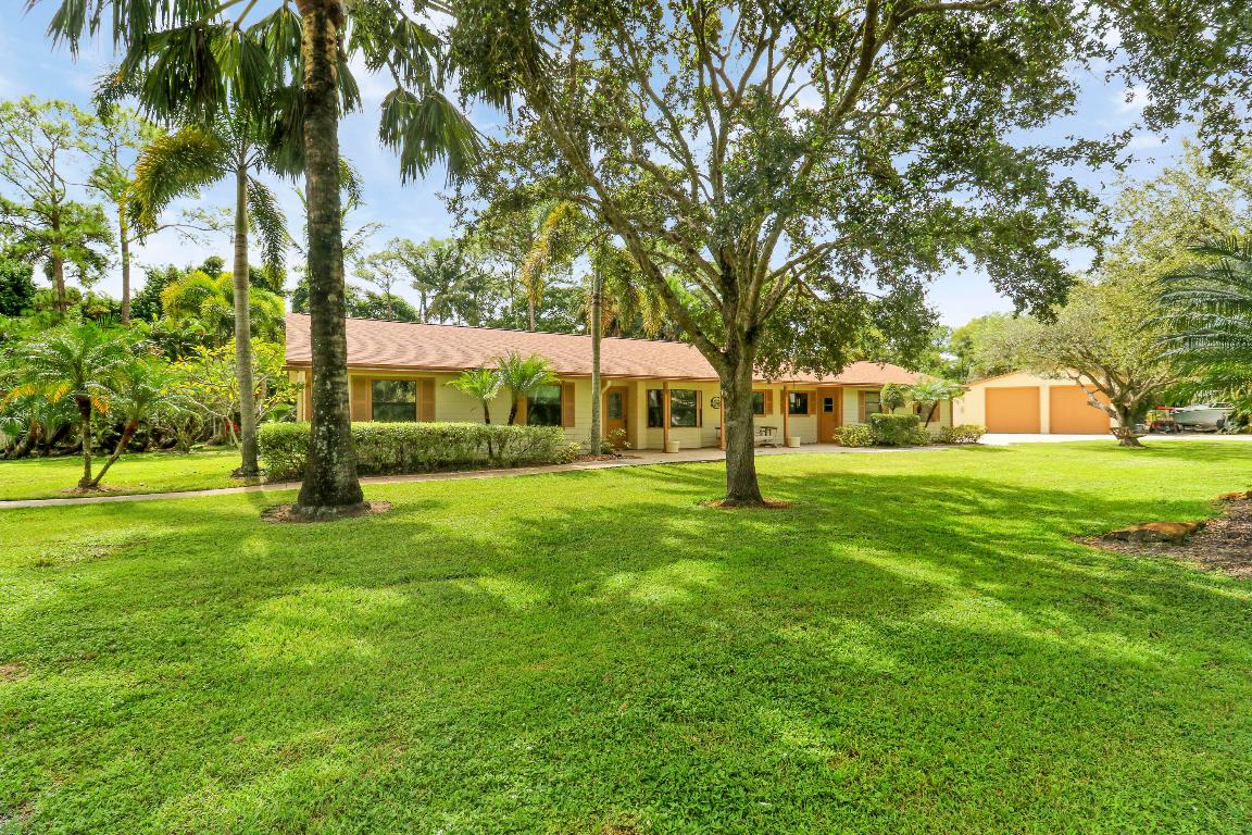 12818 Old Indiantown Road