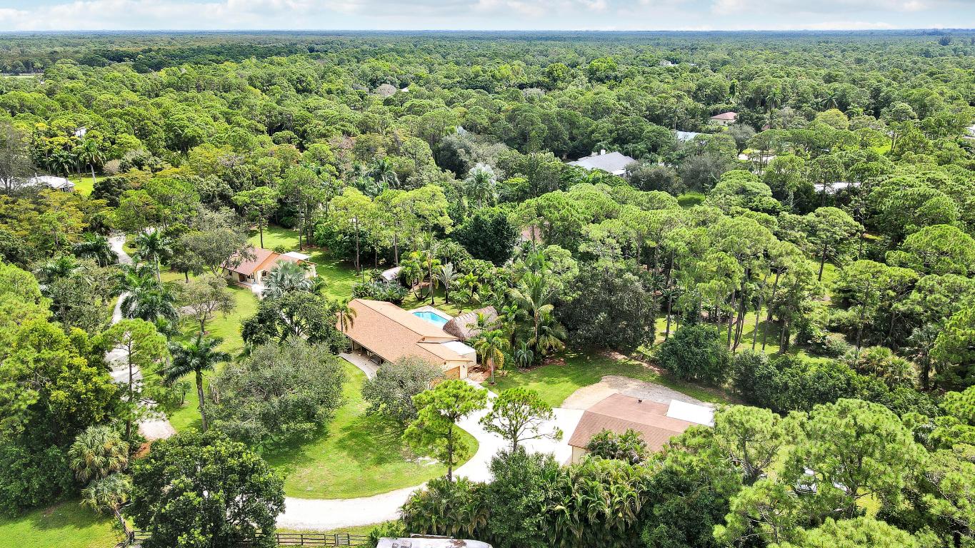 12818 Old Indiantown Road