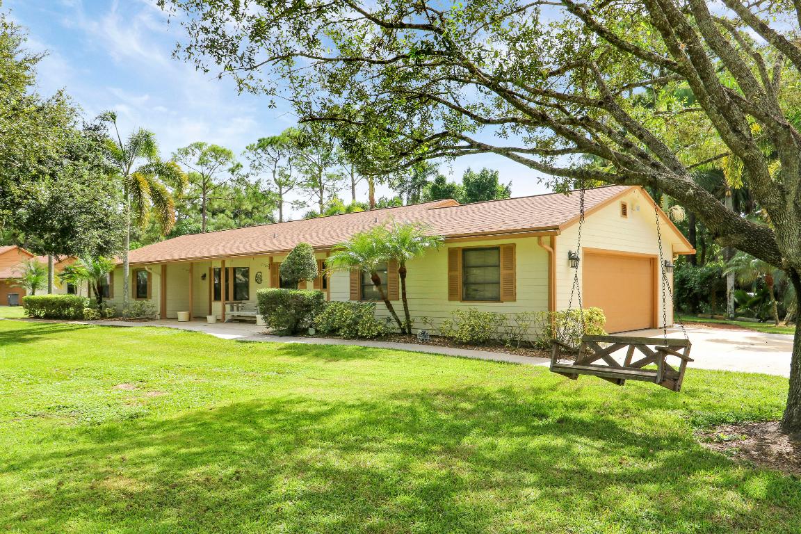 12818 Old Indiantown Road