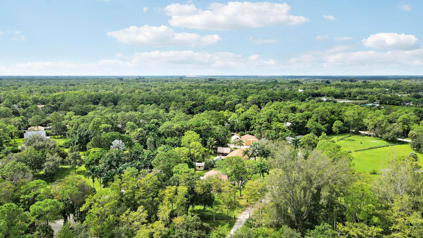 12818 Old Indiantown Road