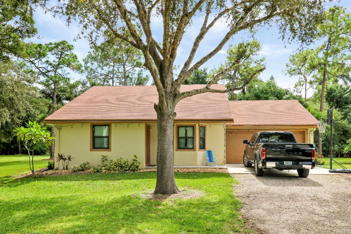 12818 Old Indiantown Road