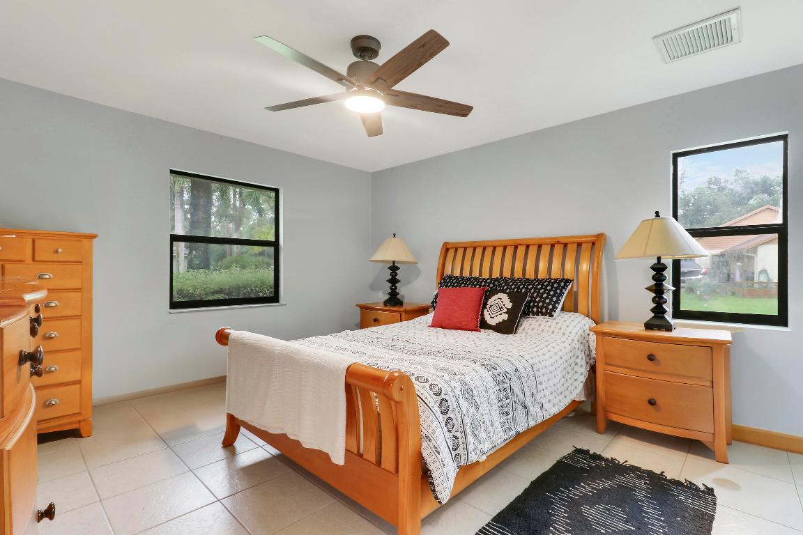 12818 Old Indiantown Road