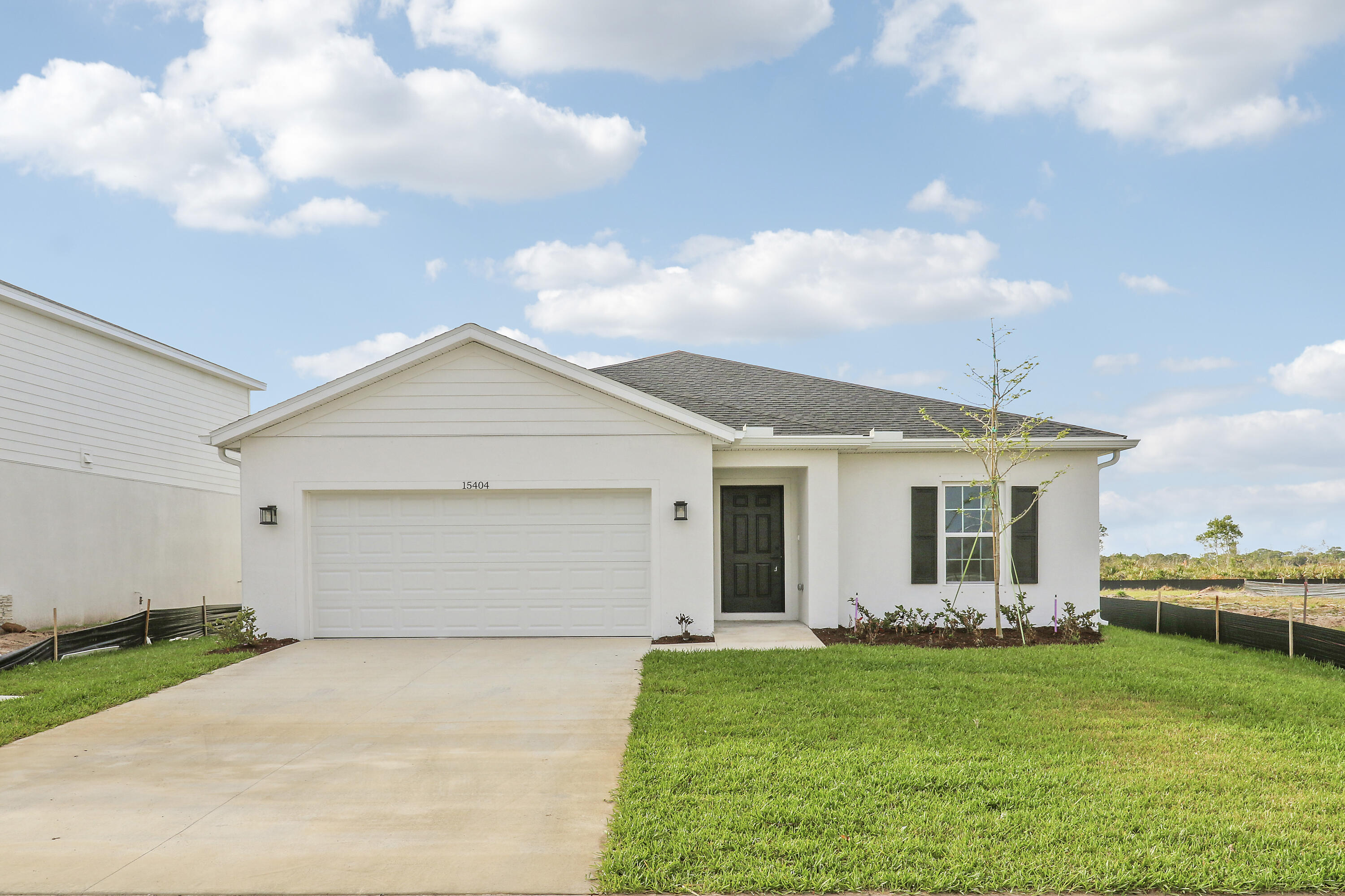 15404 SW American Street