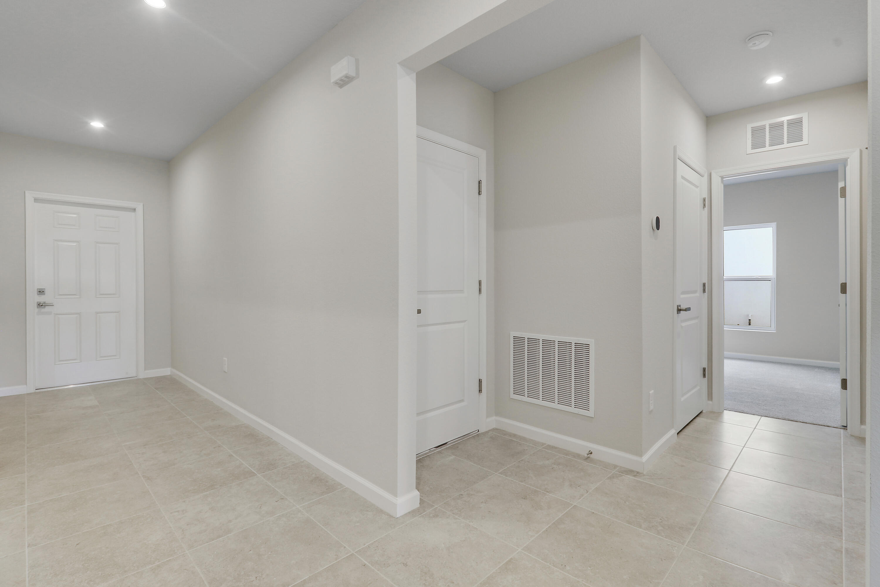 15404 SW American Street