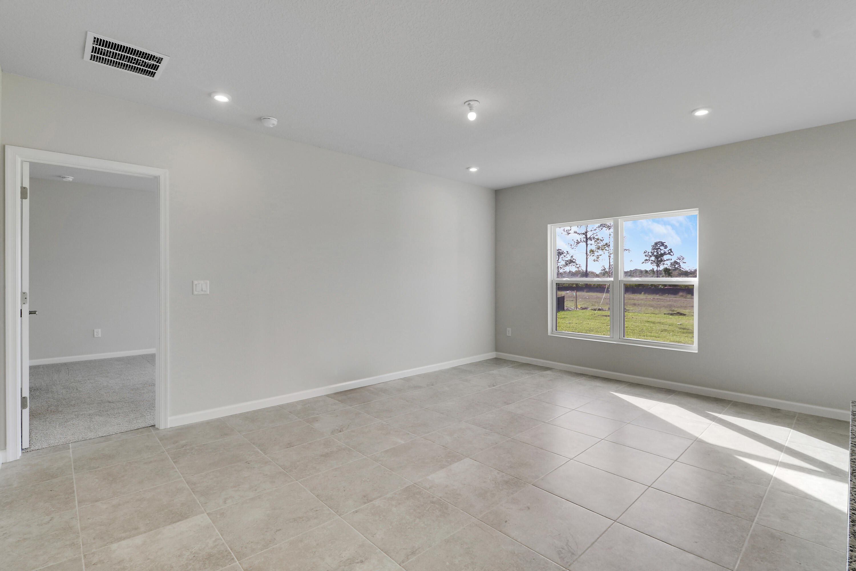 15404 SW American Street