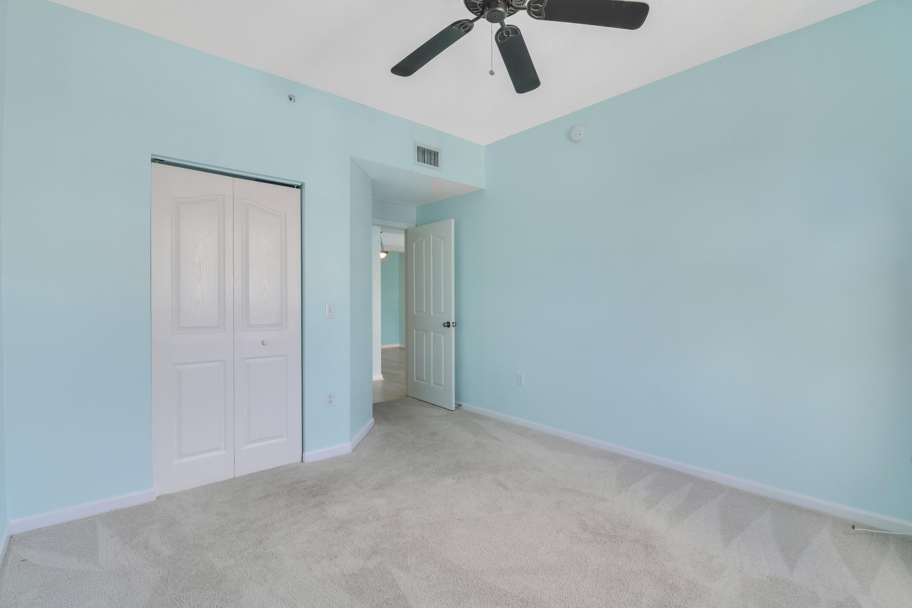 5206 Myrtlewood Circle E 5206