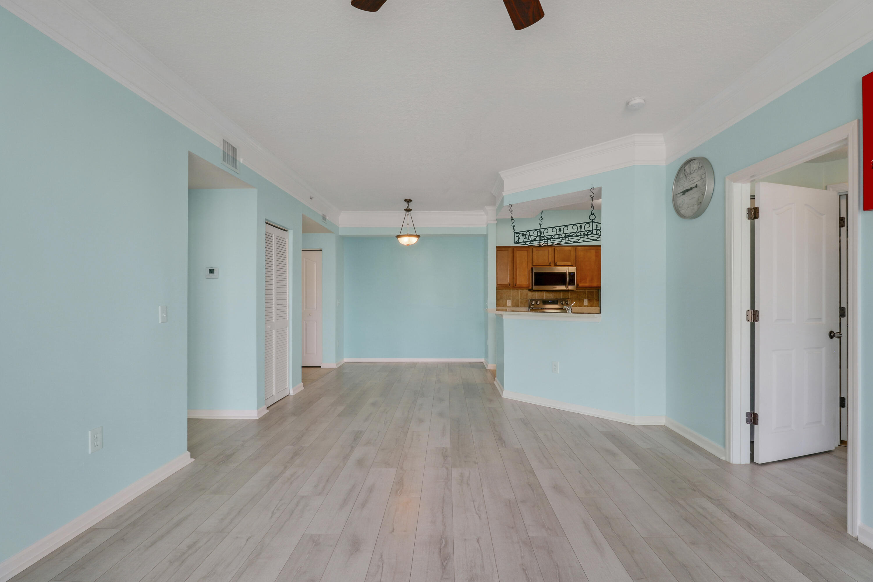 5206 Myrtlewood Circle E 5206