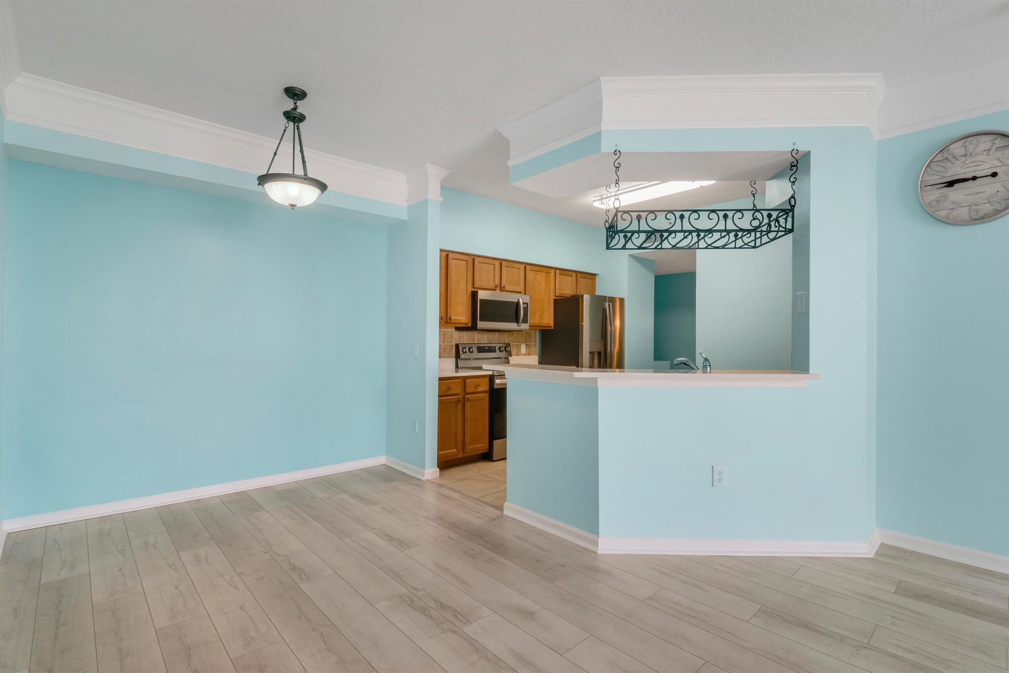 5206 Myrtlewood Circle E 5206