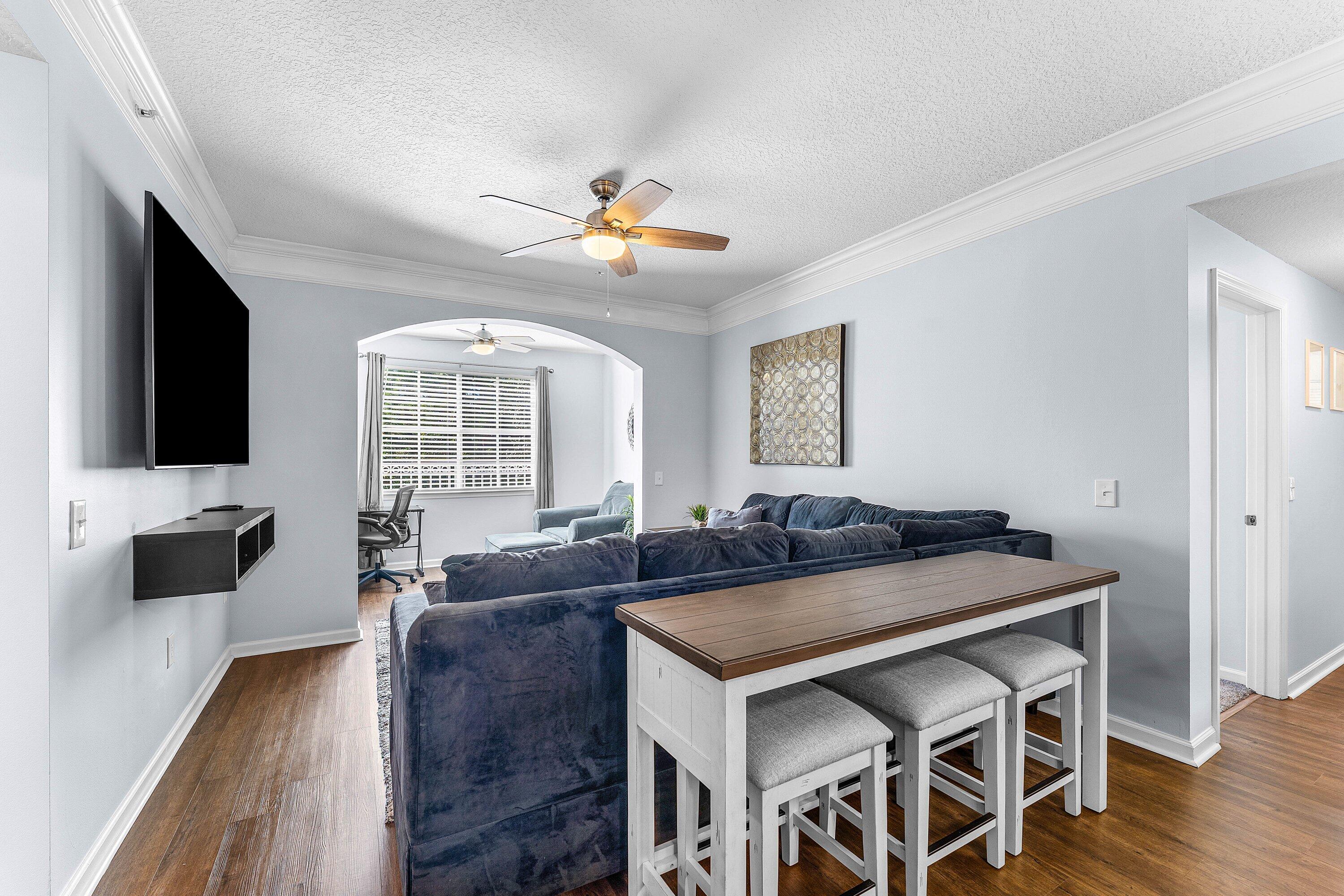 8211 Myrtlewood Circle W