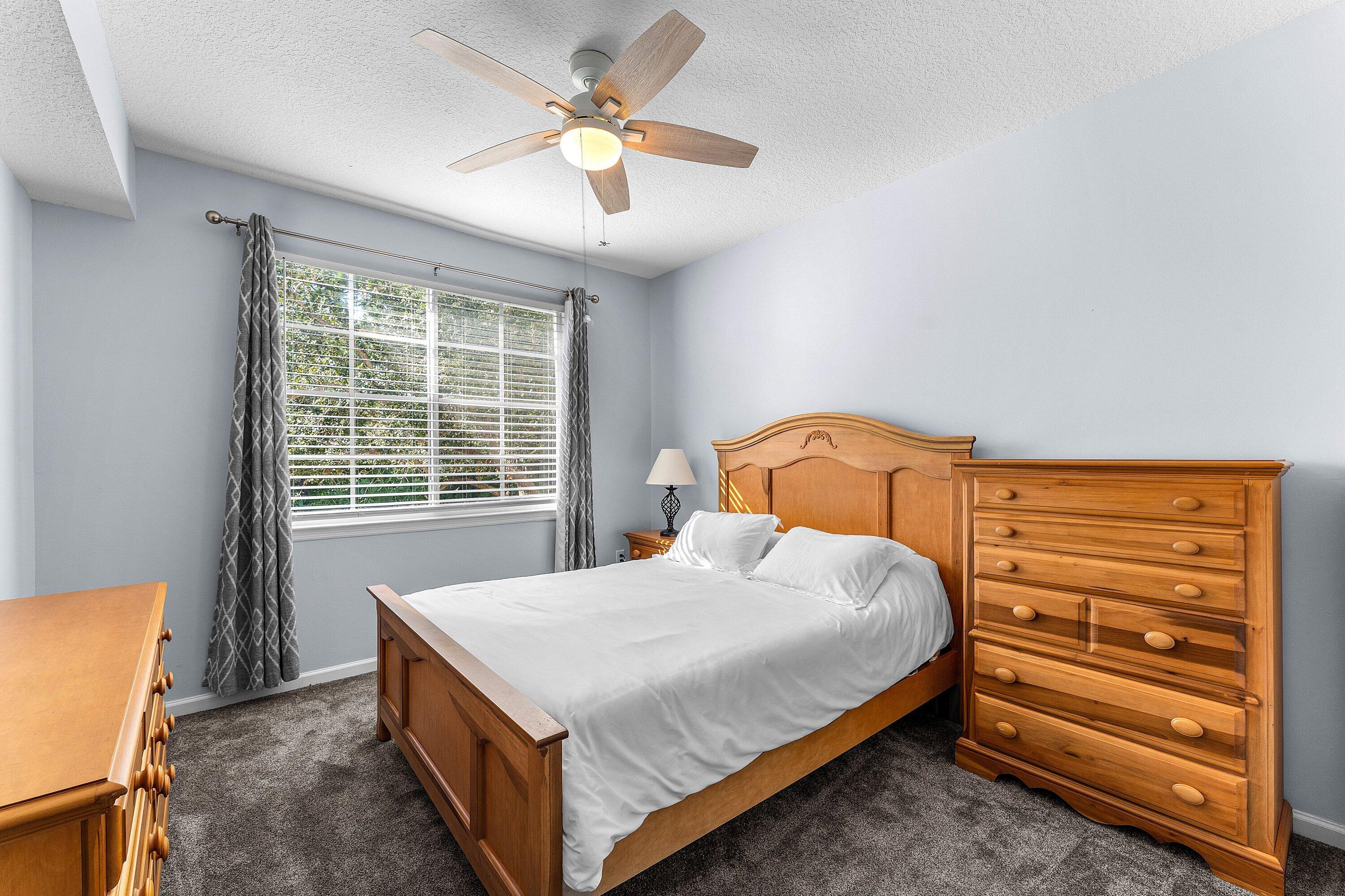 8211 Myrtlewood Circle W