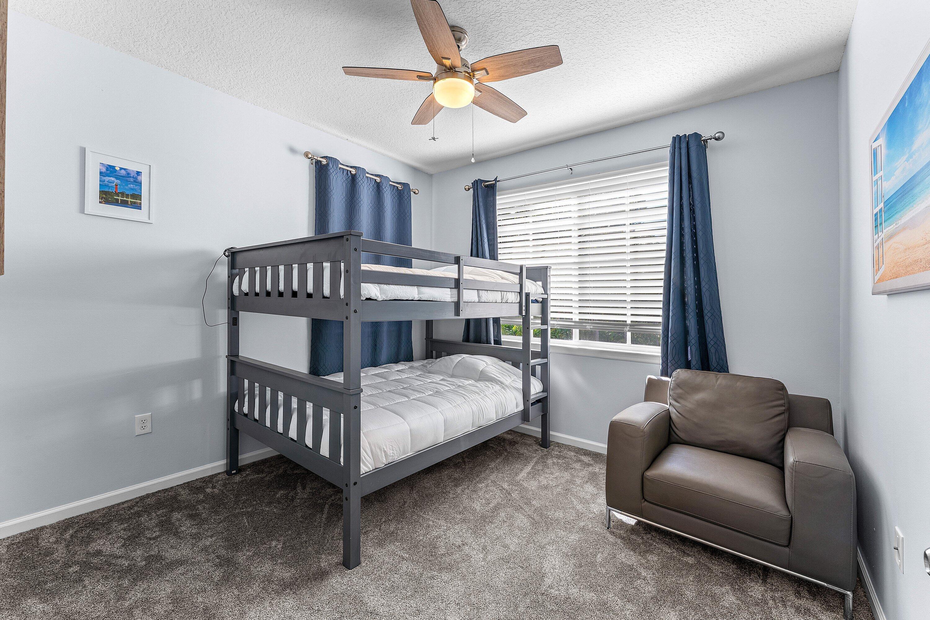 8211 Myrtlewood Circle W