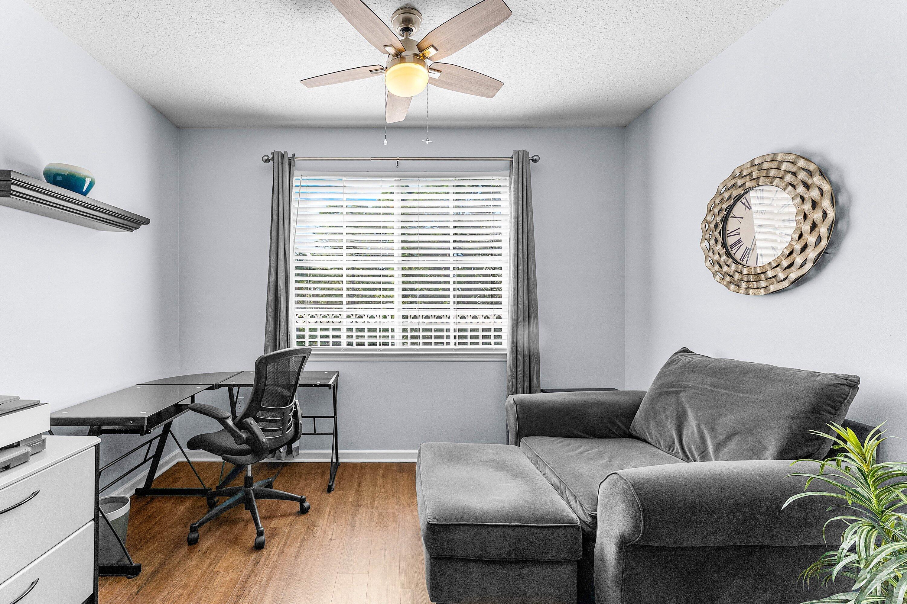 8211 Myrtlewood Circle W