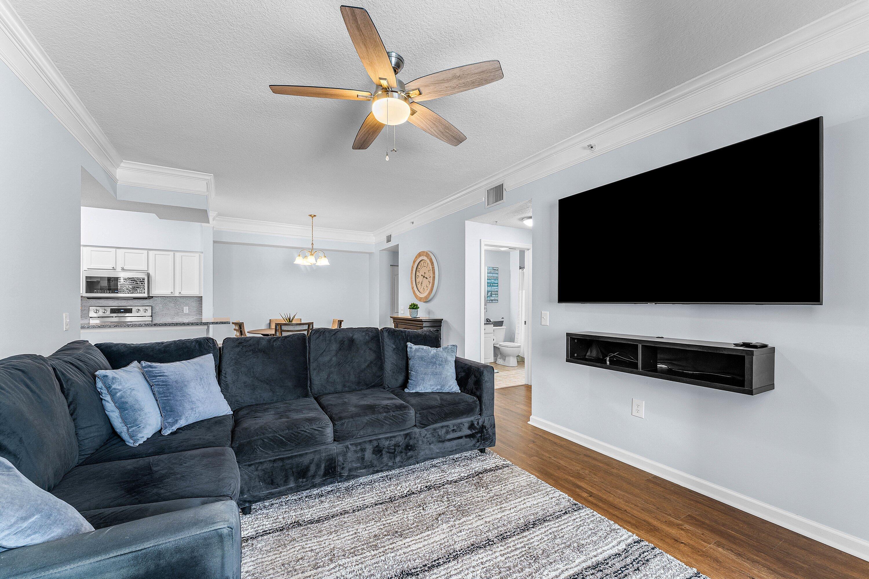 8211 Myrtlewood Circle W