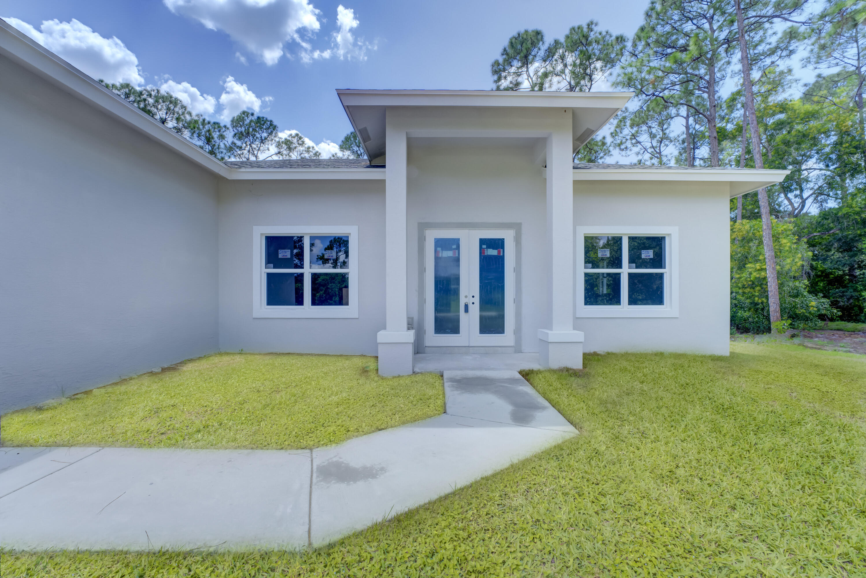 17944 38th Lane N