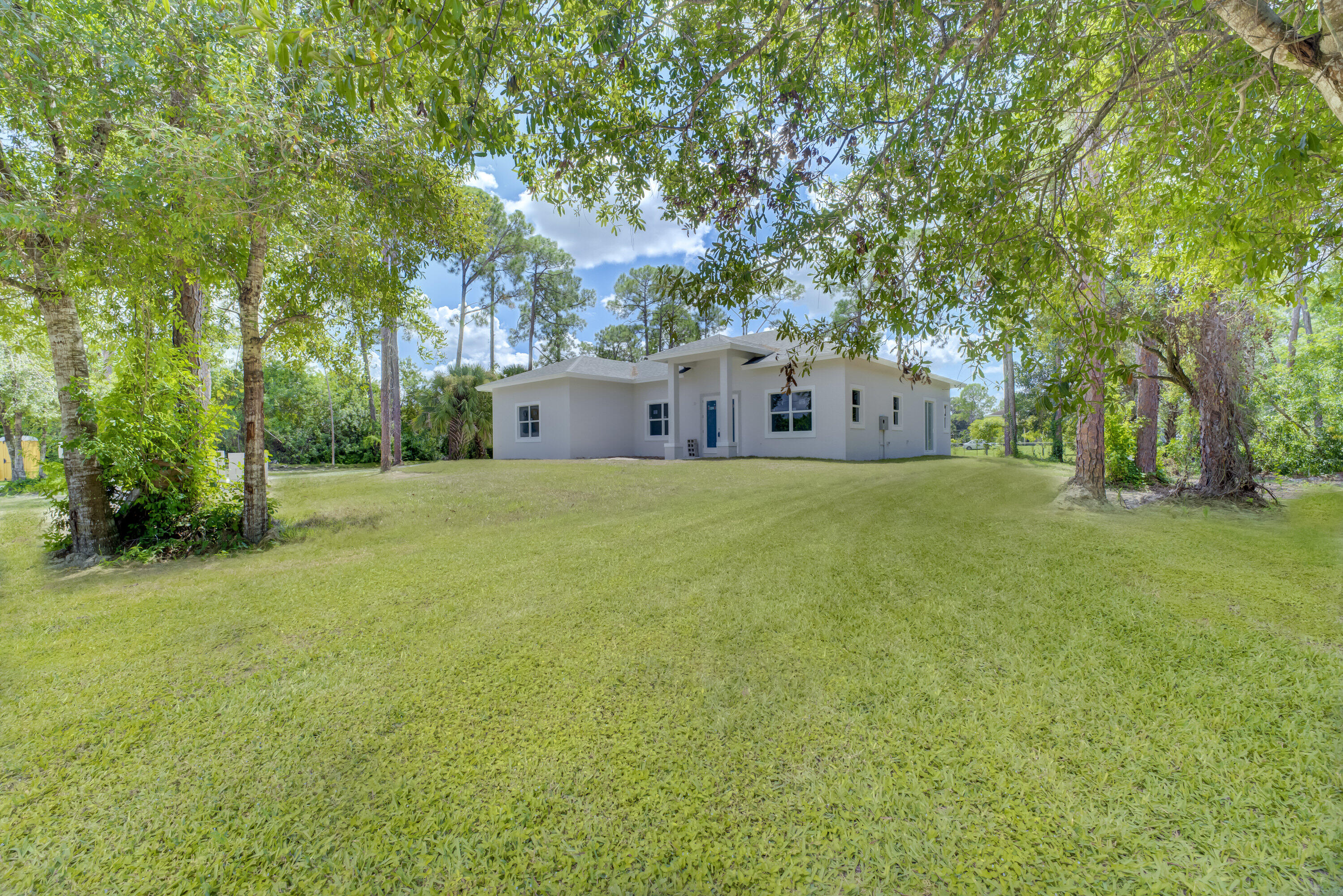 17944 38th Lane N