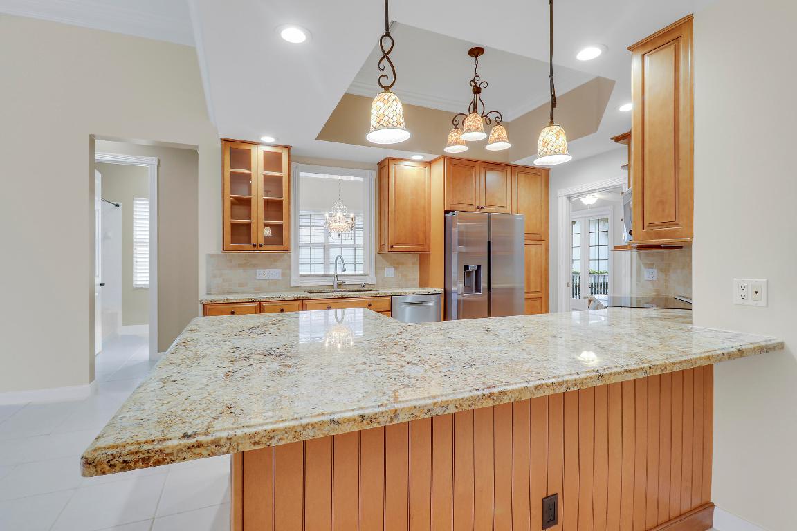 8657 SE Nicolete Lane, Hobe Sound