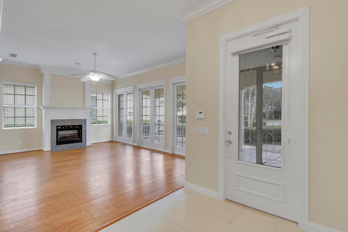 8657 SE Nicolete Lane, Hobe Sound