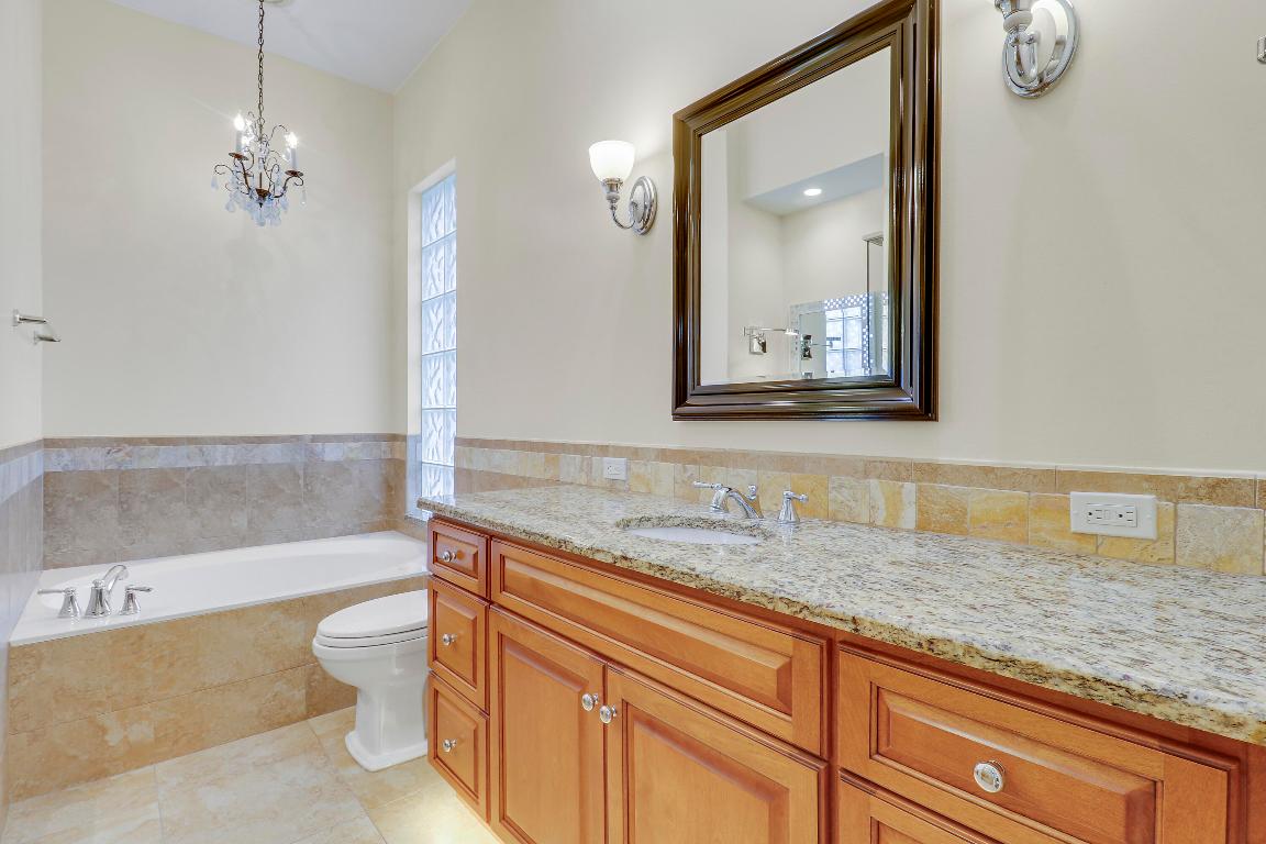 8657 SE Nicolete Lane, Hobe Sound