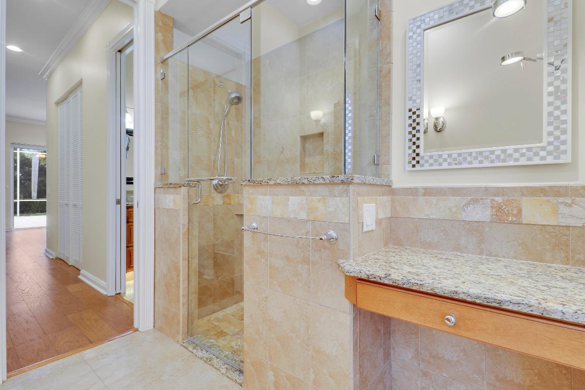 8657 SE Nicolete Lane, Hobe Sound