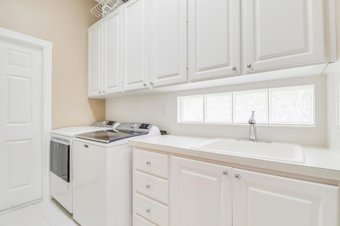 8657 SE Nicolete Lane, Hobe Sound