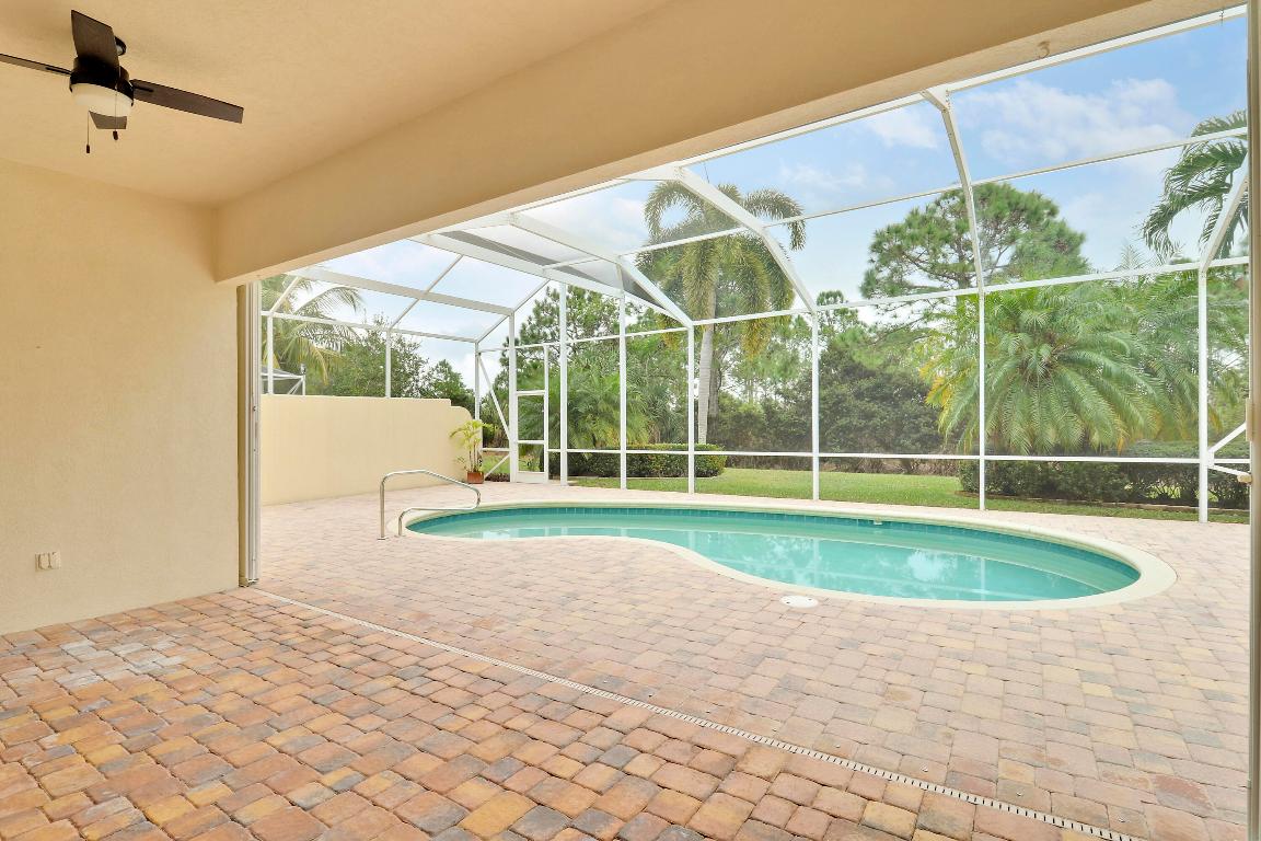 8657 SE Nicolete Lane, Hobe Sound