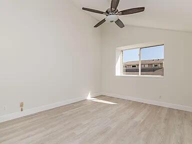 211 Maplecrest Circle