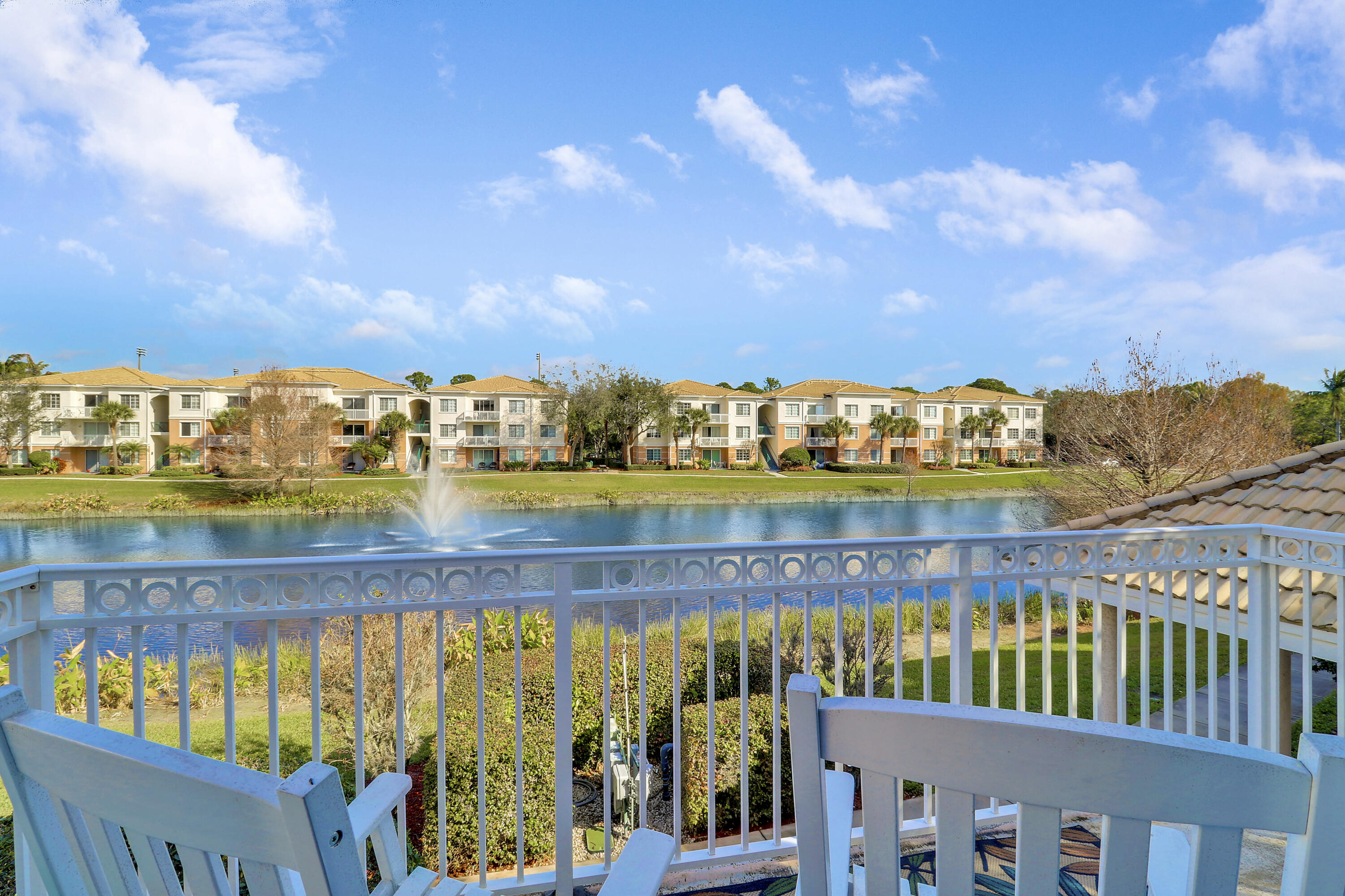 9212 W Myrtlewood Circle W