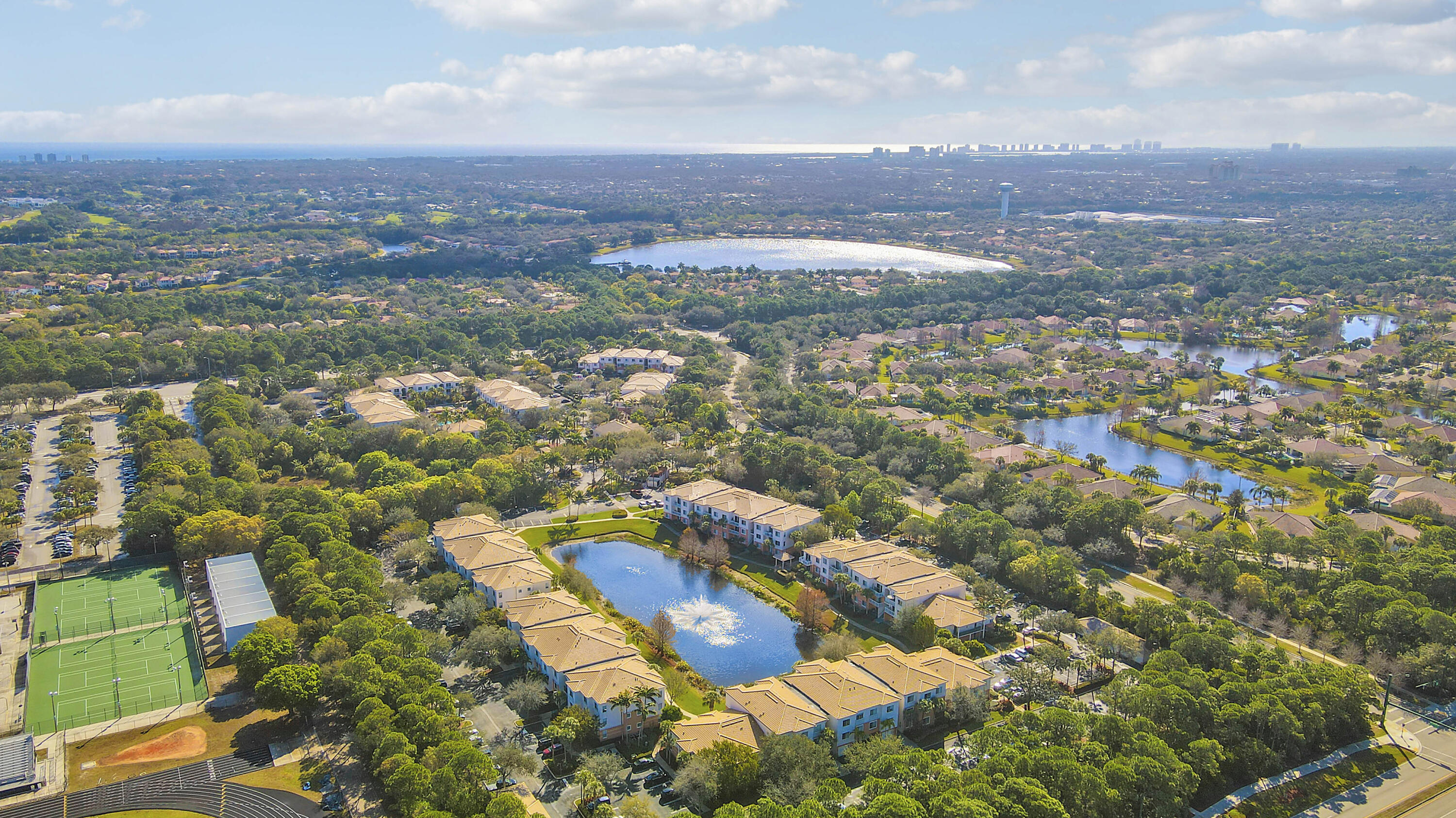 9212 W Myrtlewood Circle W