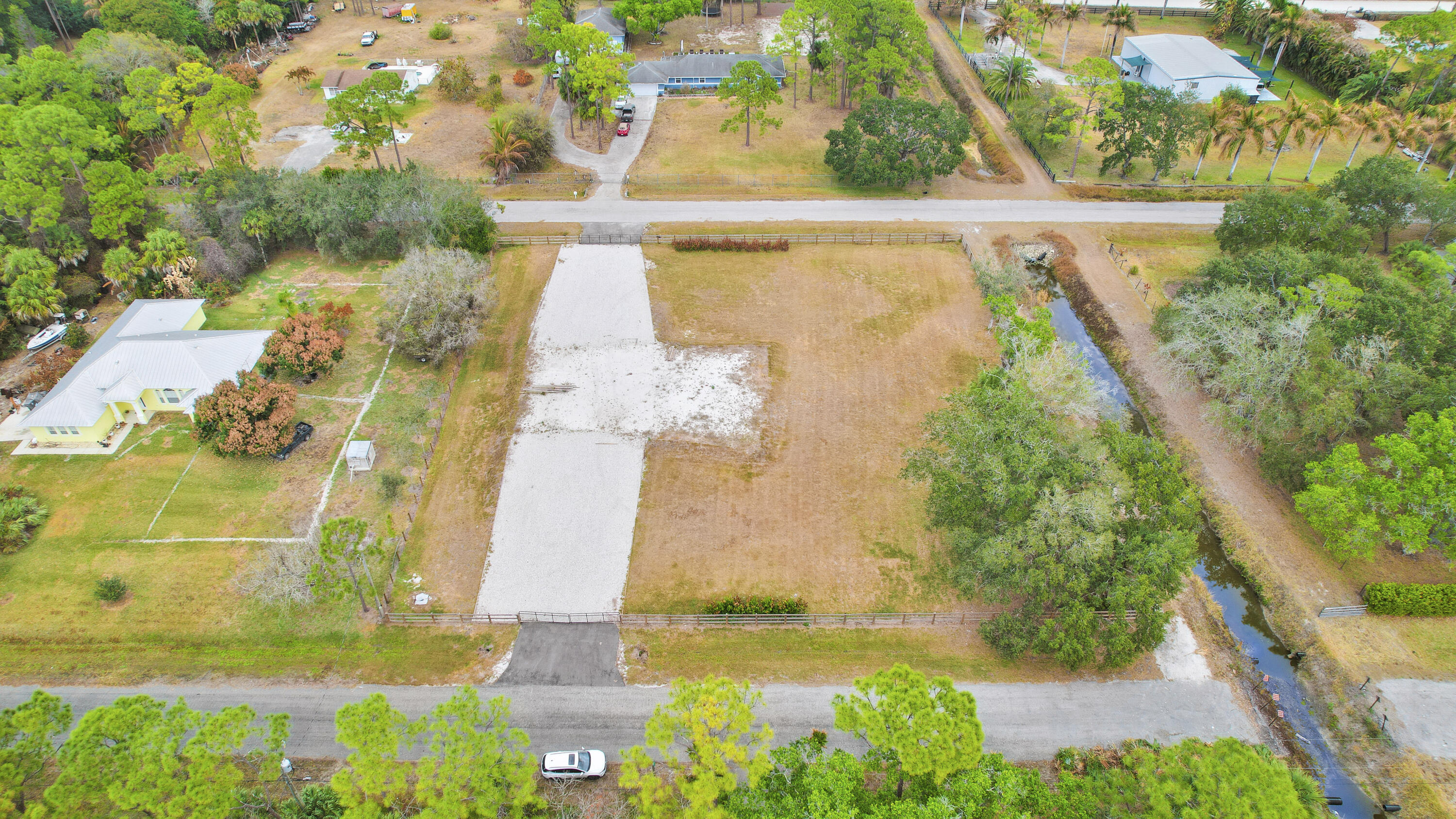 15743 N 99th Street N