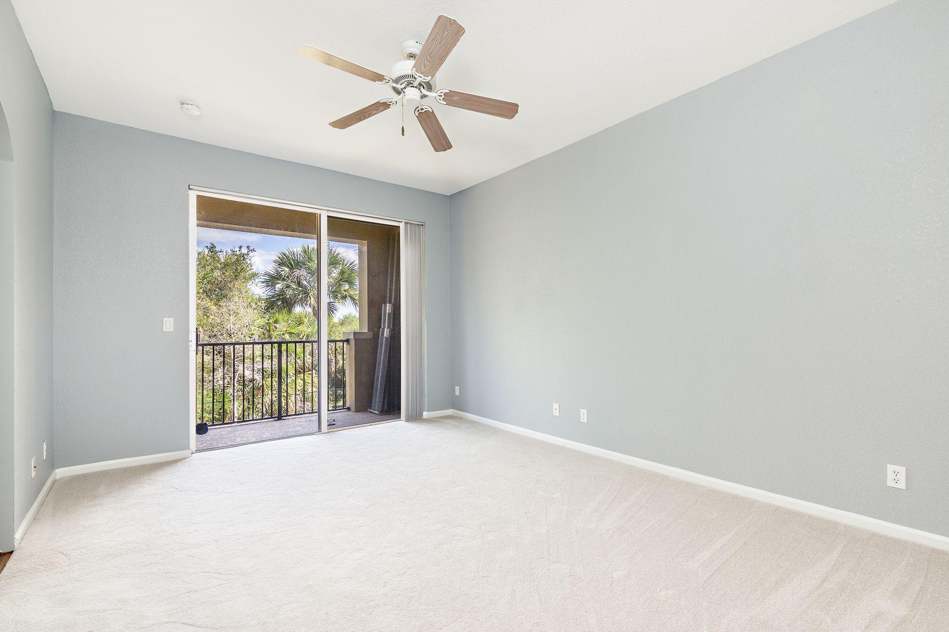 2912 Hidden Hills Road 1205