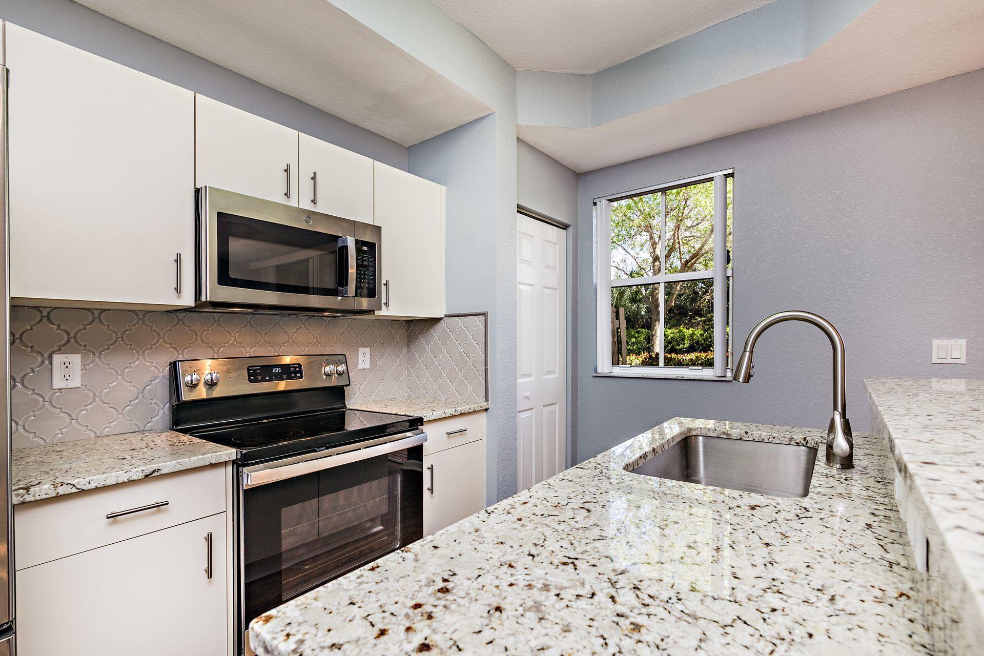 2912 Hidden Hills Road 1205