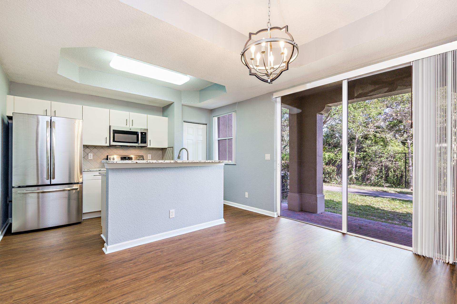 2912 Hidden Hills Road 1205