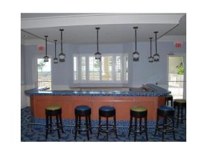 2650 Lake Shore Drive 2406