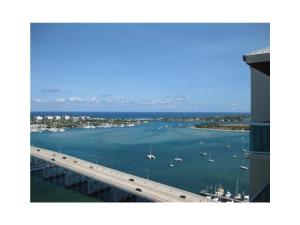 2650 Lake Shore Drive 2406