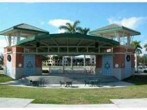 4812 S CENTRAL Boulevard 22