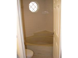 224 Seabreeze Circle