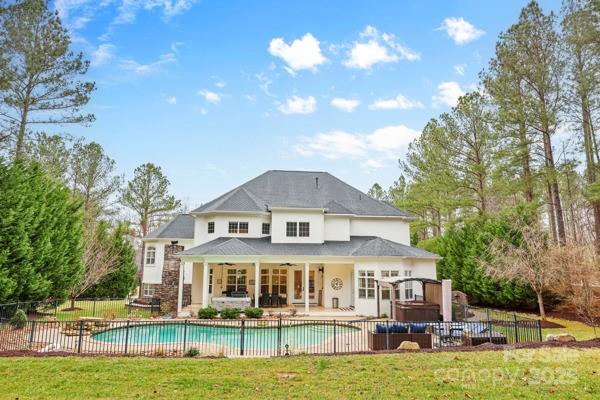 133 Crooked Branch Way