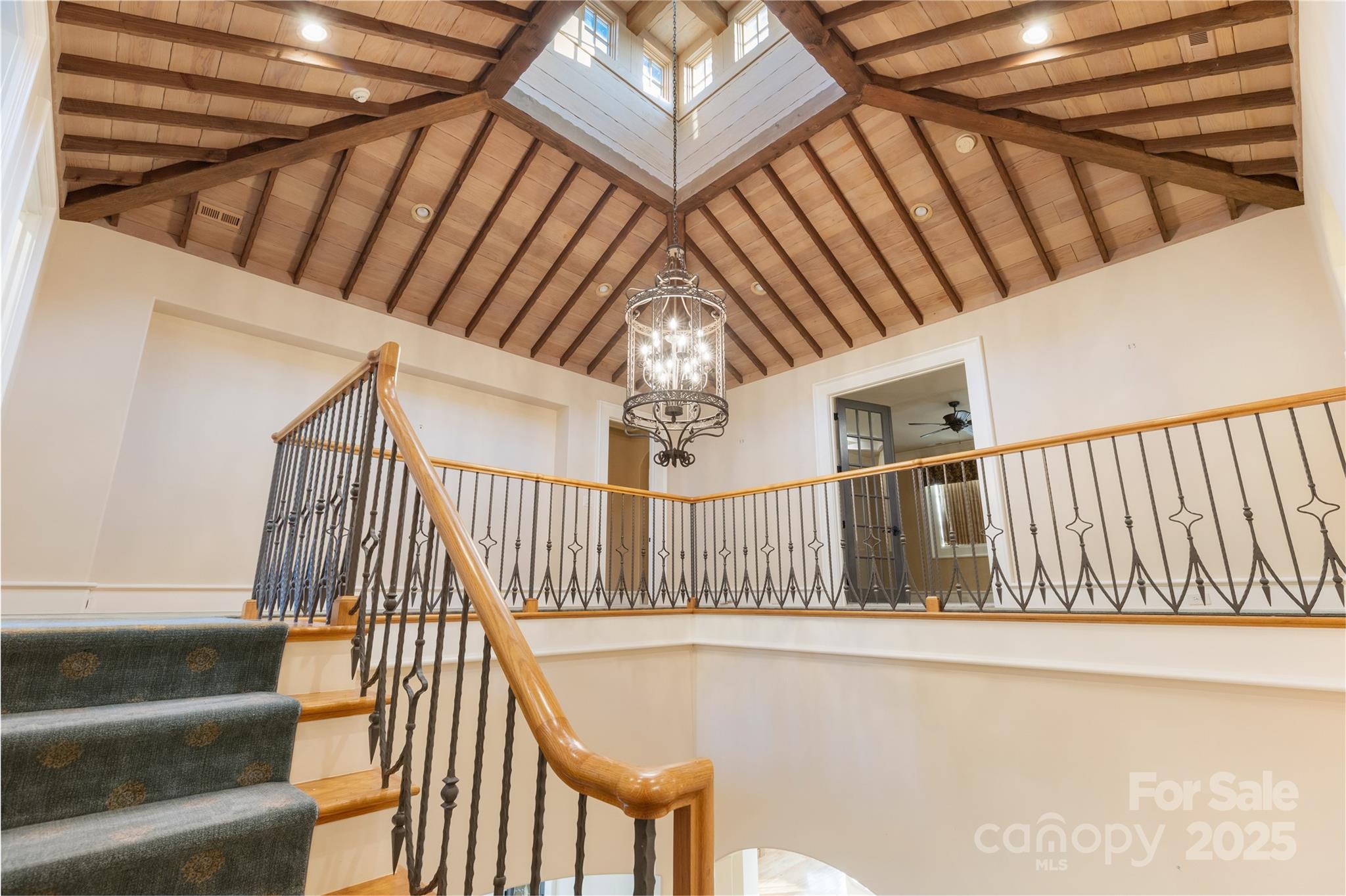 6330 Saint Stephen Lane