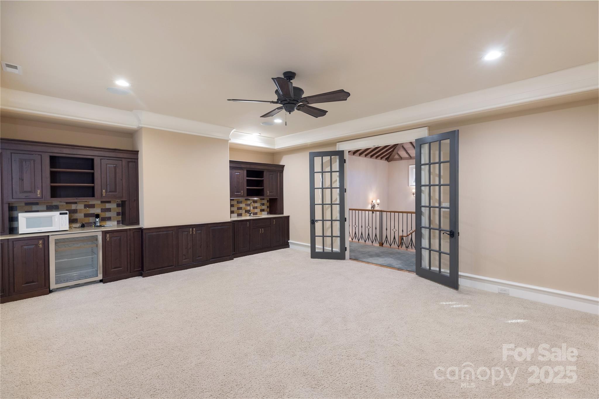 6330 Saint Stephen Lane