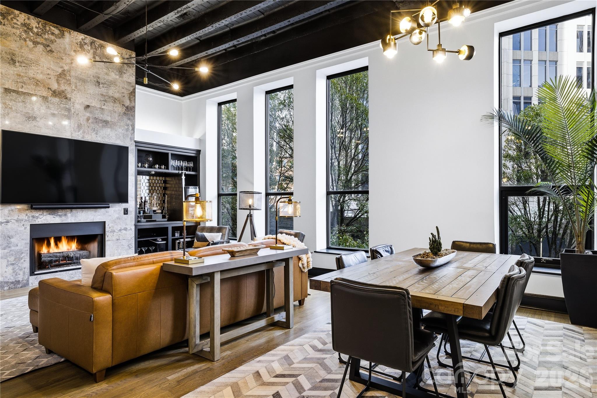 127 N Tryon Street Unit: 303