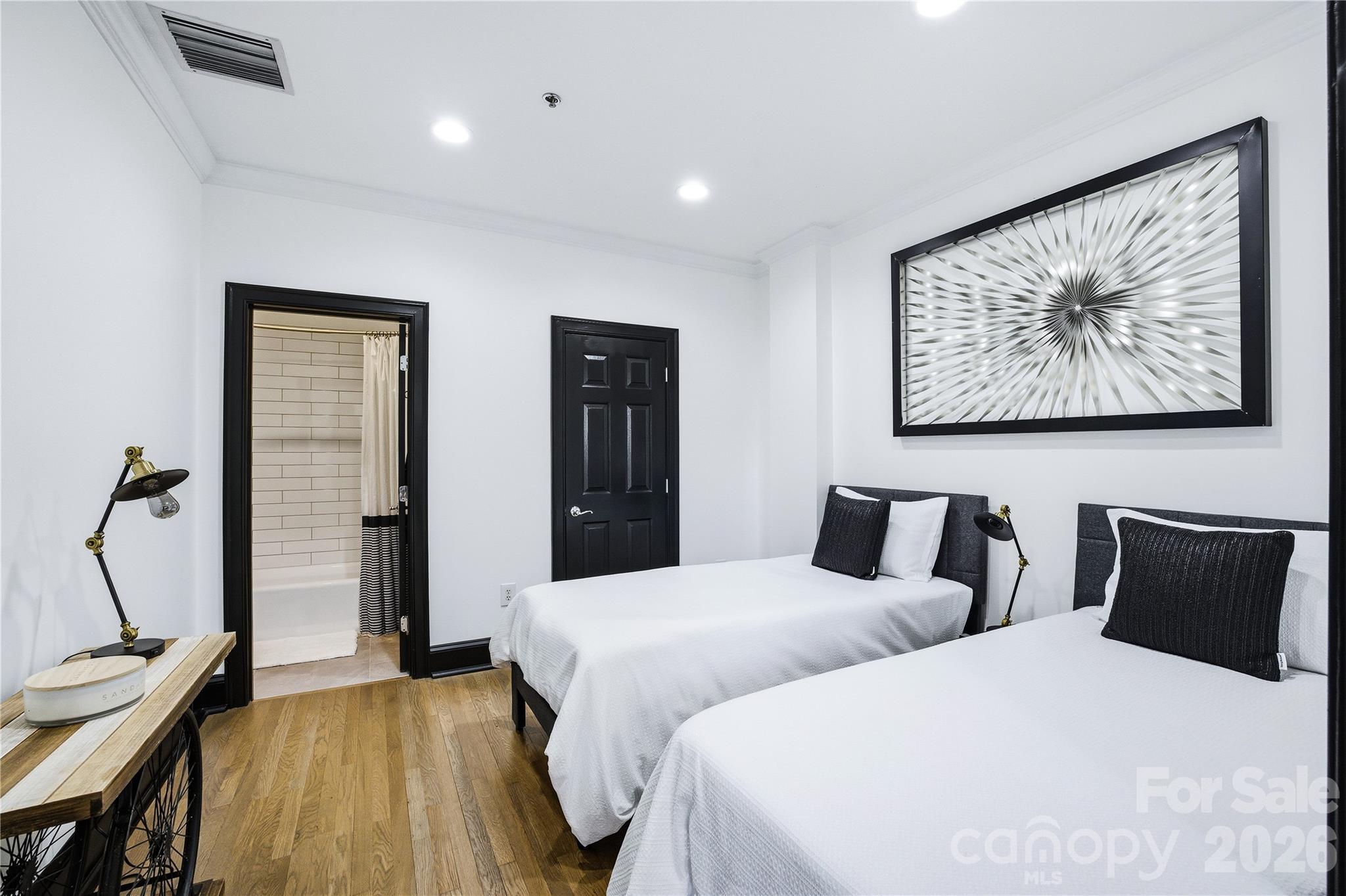 127 N Tryon Street Unit: 303