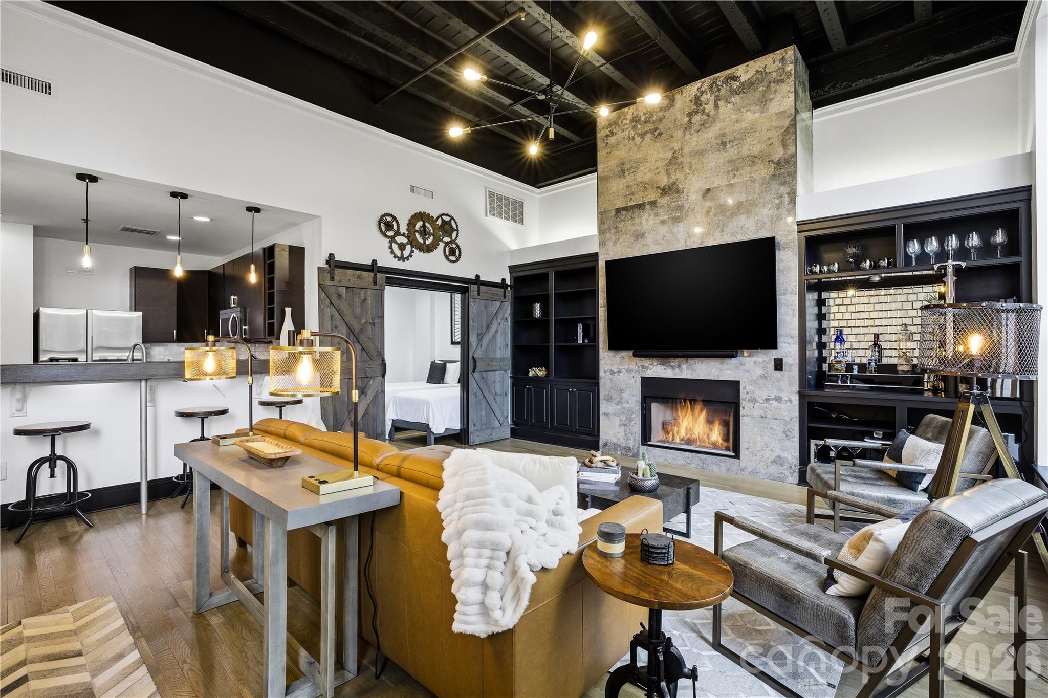 127 N Tryon Street Unit: 303