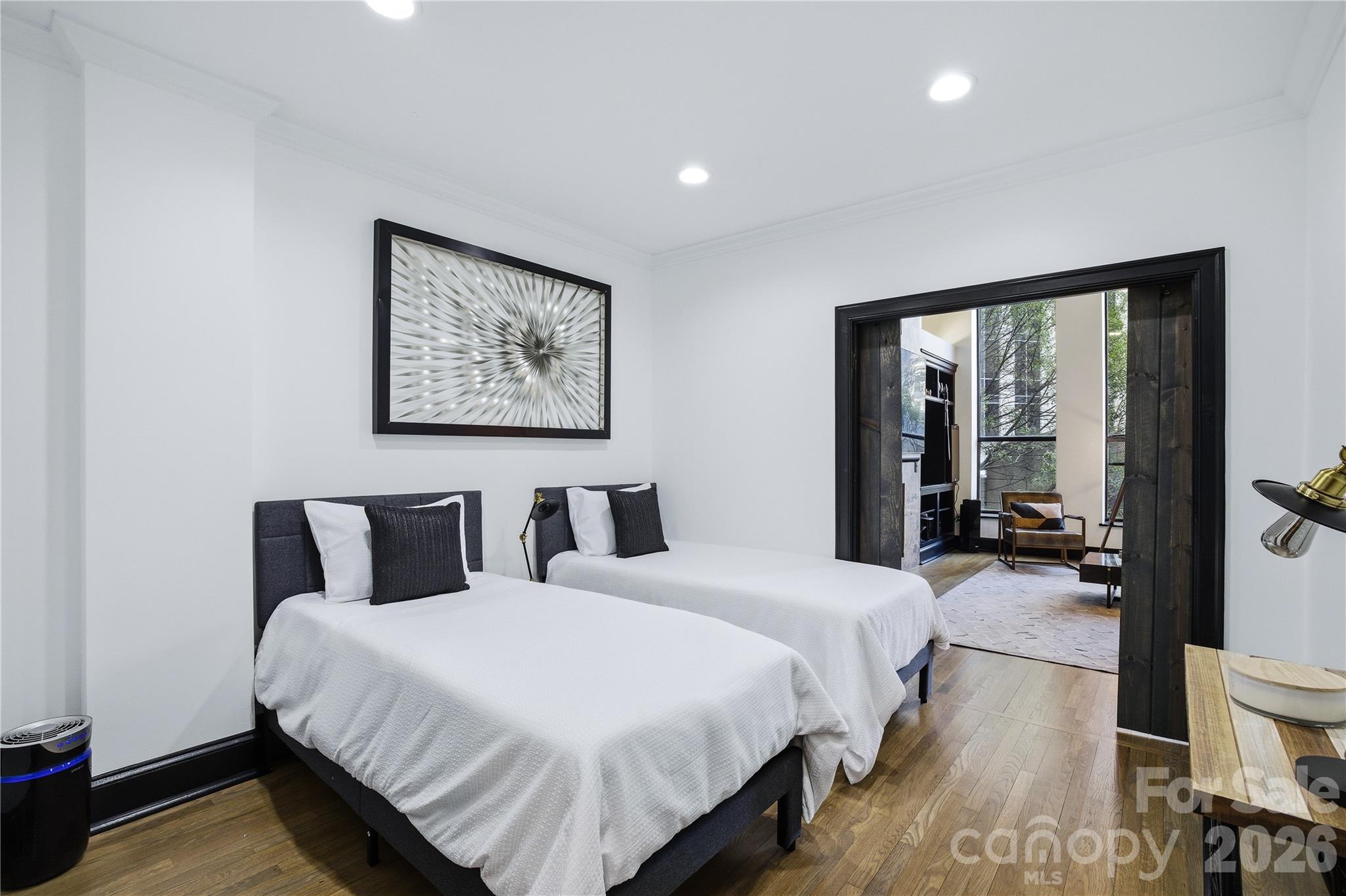 127 N Tryon Street Unit: 303