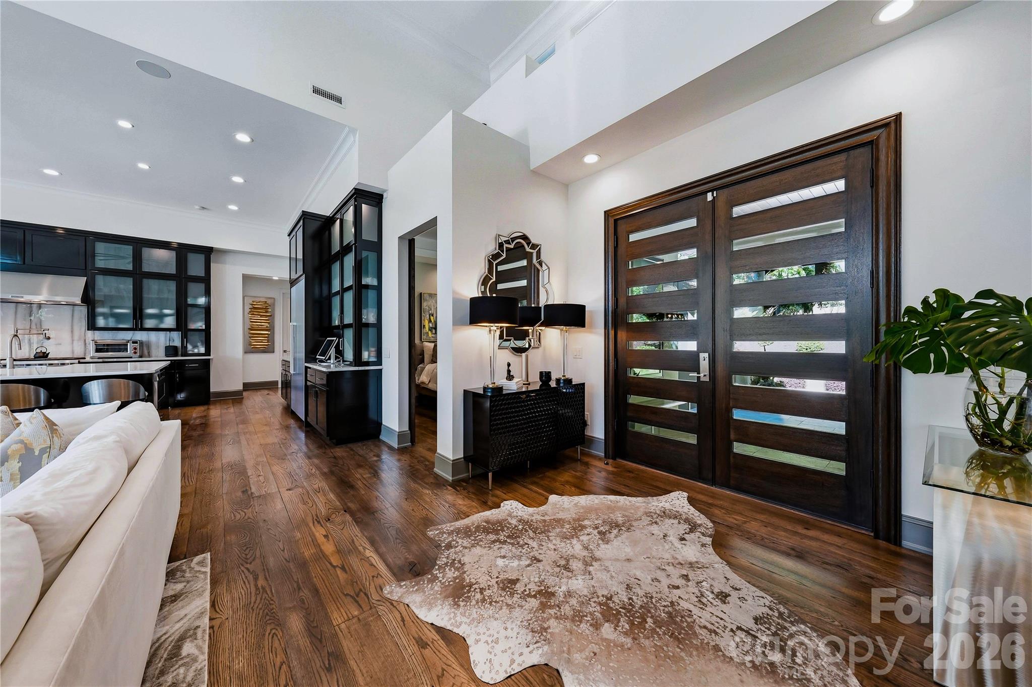 106 Norcross Lane