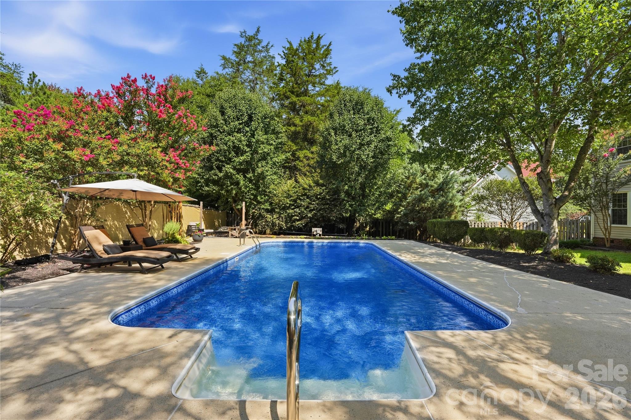 12312 Greenway View Court