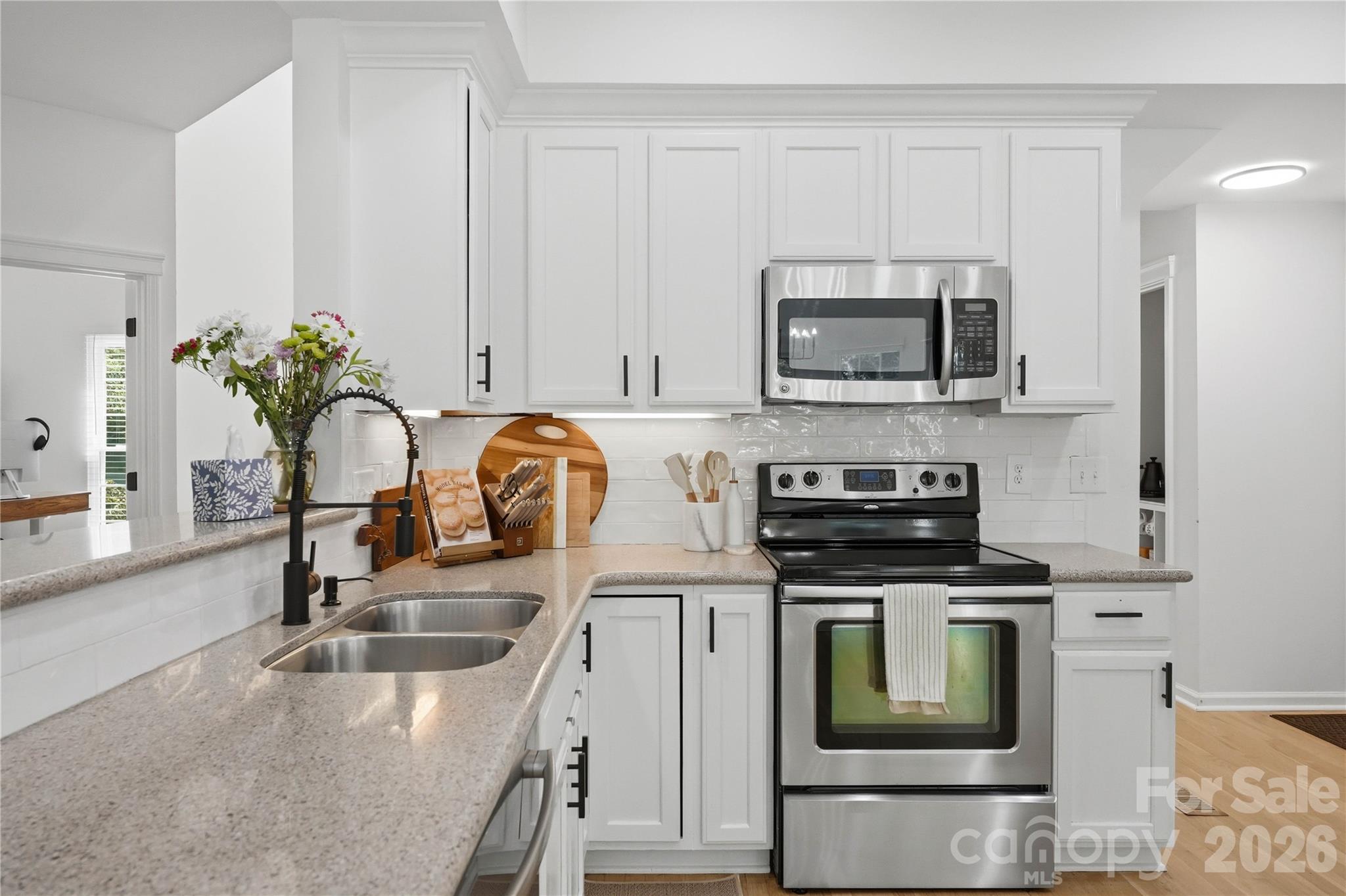 12312 Greenway View Court